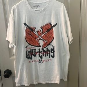 White boohoo-man wu-tang clan t-shirt. Size Medium